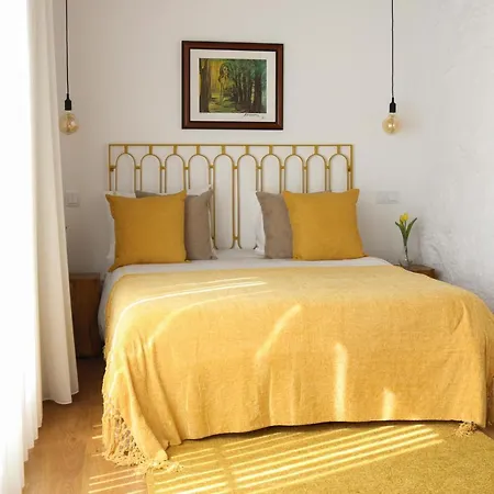 Quinta De Chousas - - Фермерский дом *