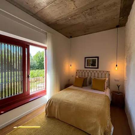 Quinta De Chousas - - Bauernhof